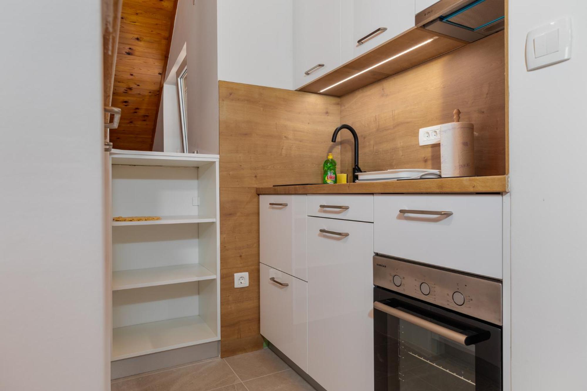 Apartments And Rooms Spiro Mimice Exterior photo